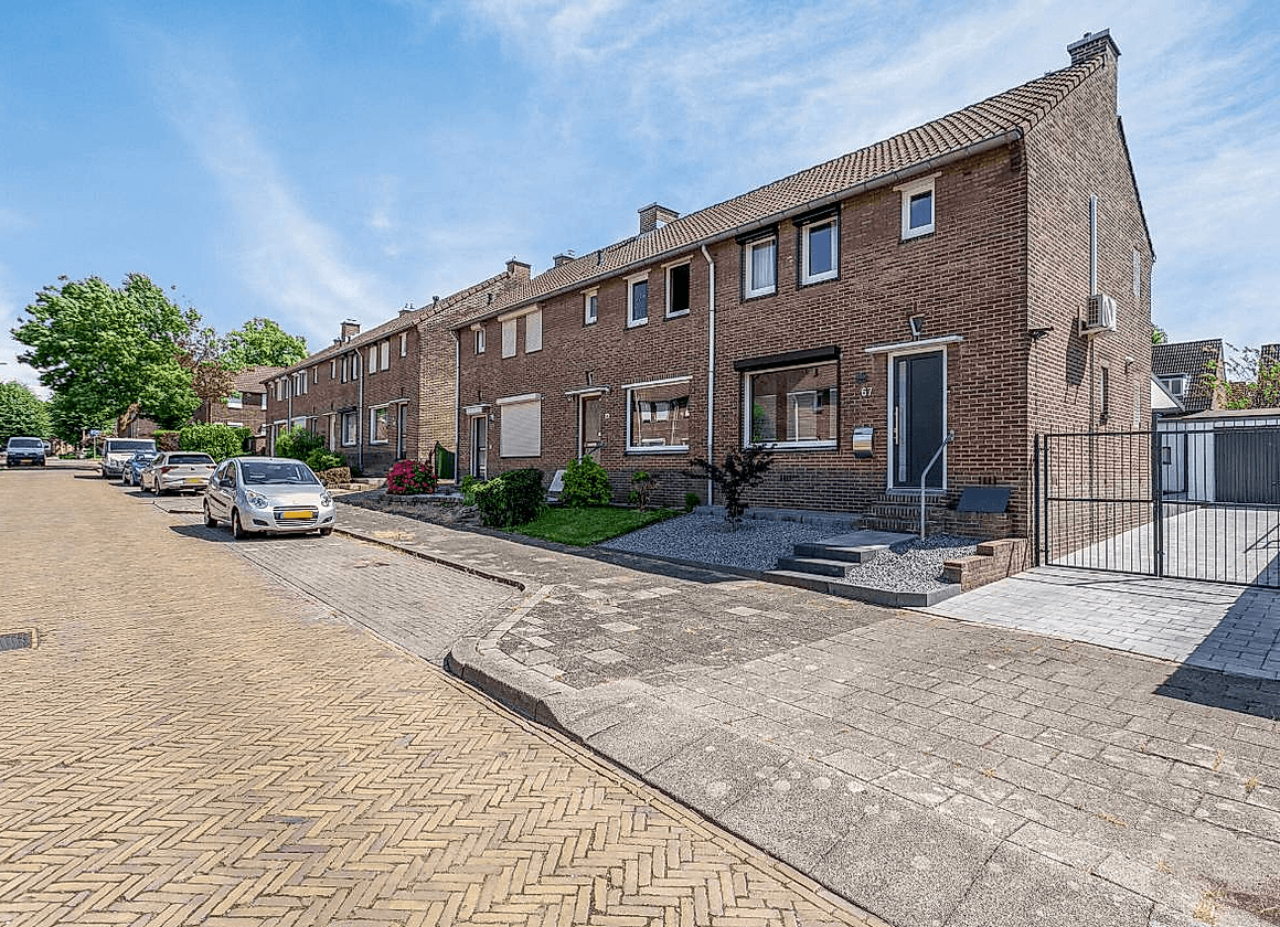 Foto Rembrandtstraat 67 Heerlen #1